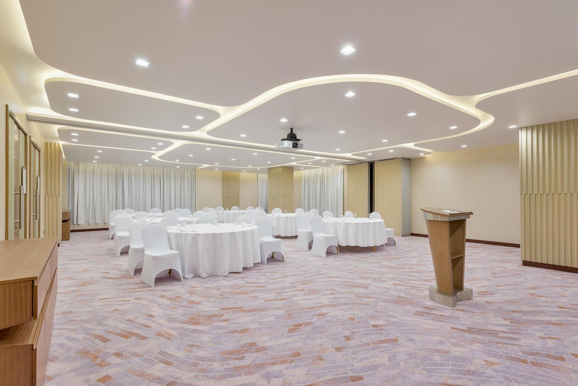 Intercityhotel Bawshar Mascate Extérieur photo